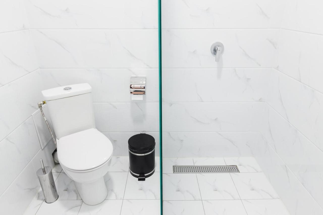 Beluga Hotel Atyrau Ngoại thất bức ảnh