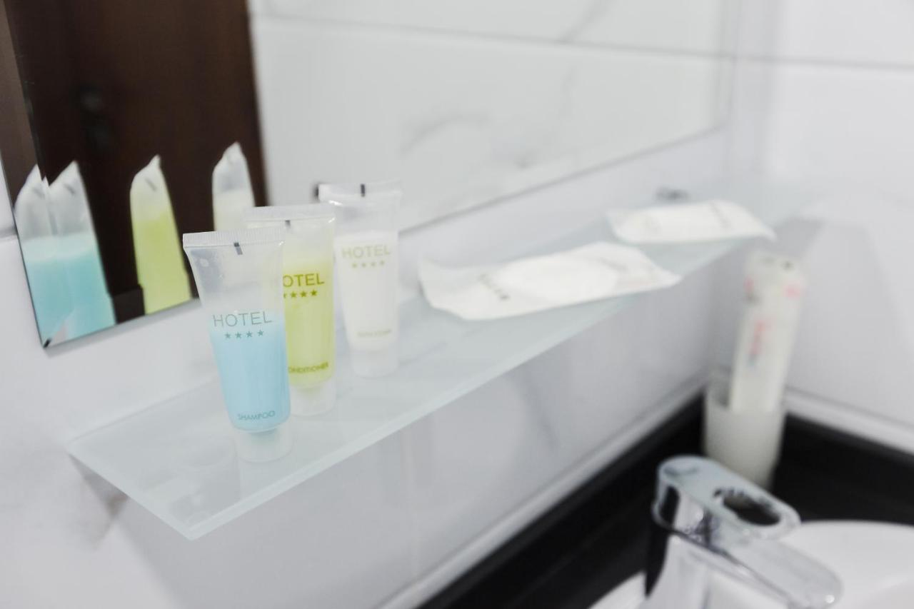 Beluga Hotel Atyrau Ngoại thất bức ảnh